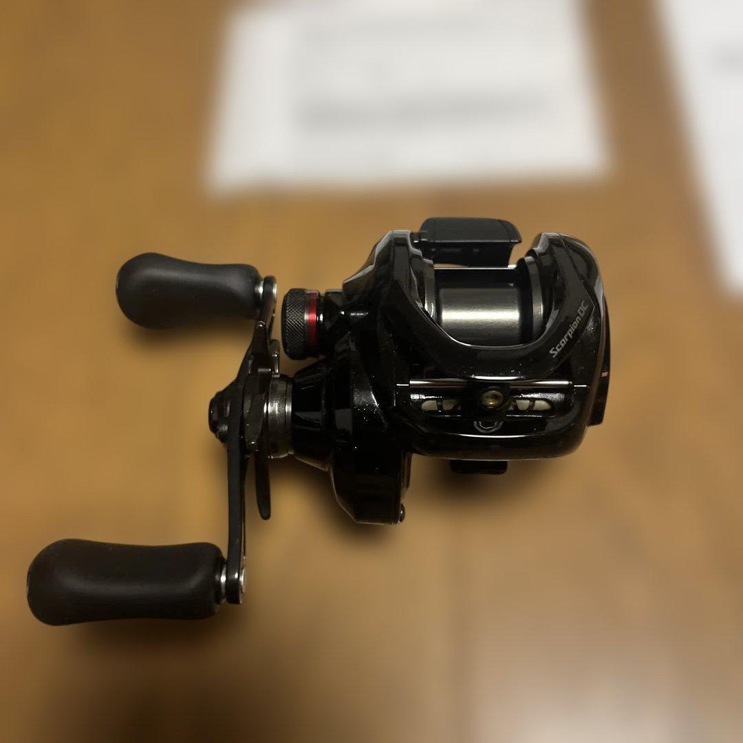 【超美品】SHIMANO　17　Scorpion　DC　100HG　右巻き①