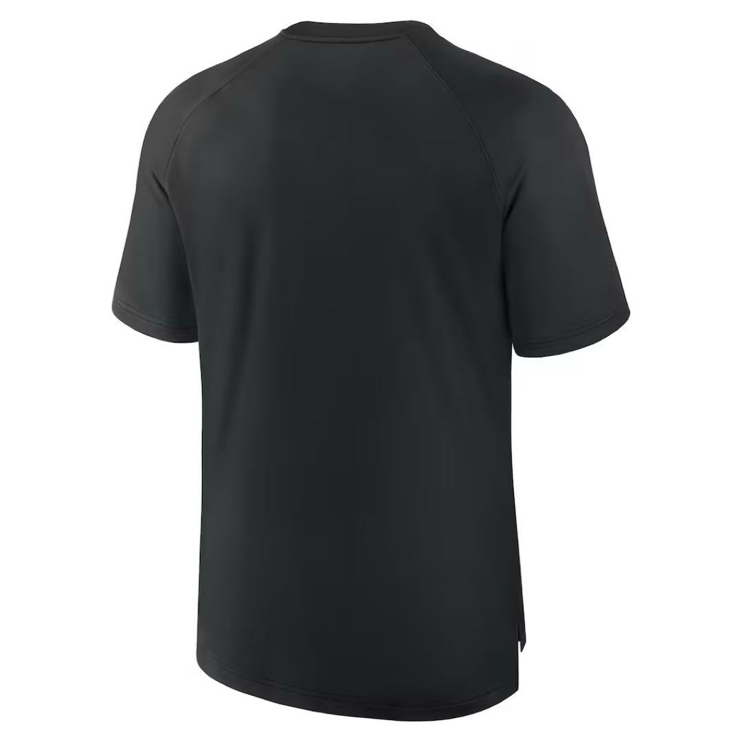 読売ジャイアンツNIKEプラクティスハイグレード Tシャツ