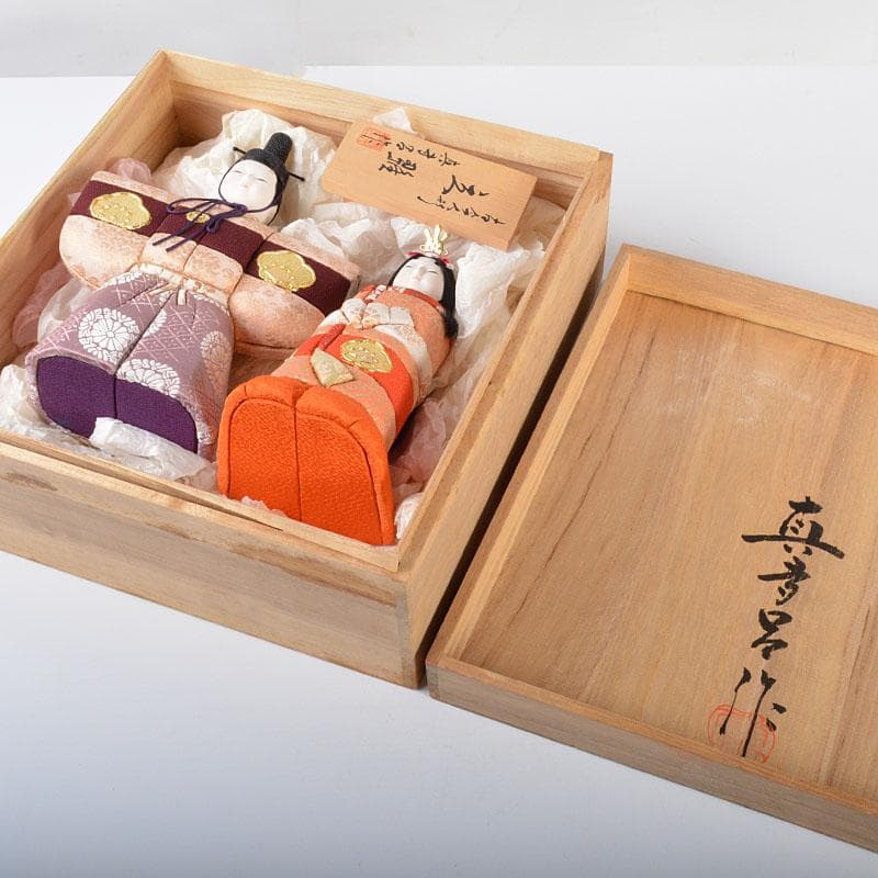 伝統工芸　真多呂作　木目込み人形　古今人形　雛人形　立雛　共箱　M　R4379B