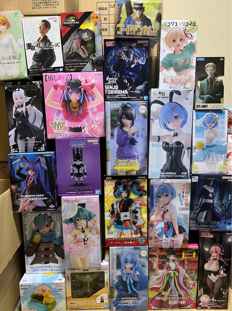 [箱凹み、破れあり、色褪せ] プライズフィギュア24体