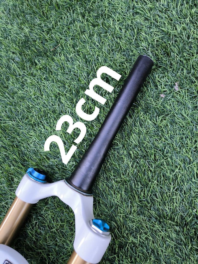 FOX エアサスペンションフォーク F-Series