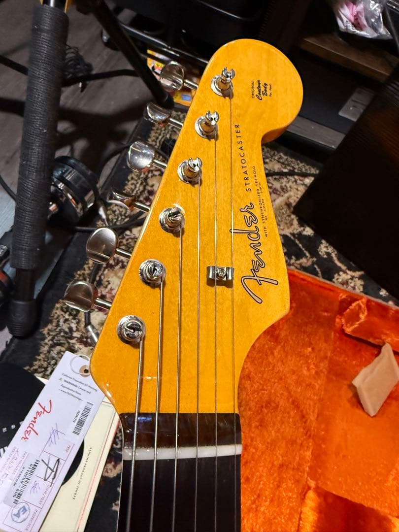 本日限定Fender American Vintage II ストラト