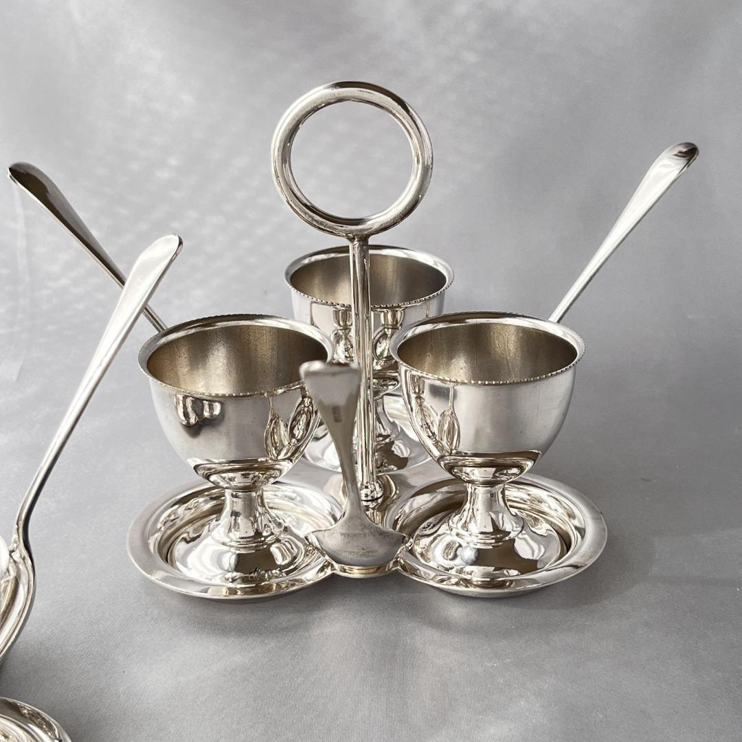 【英国】エッグクルーゼ 2個組 エッグカップ / スタンド / スプーン