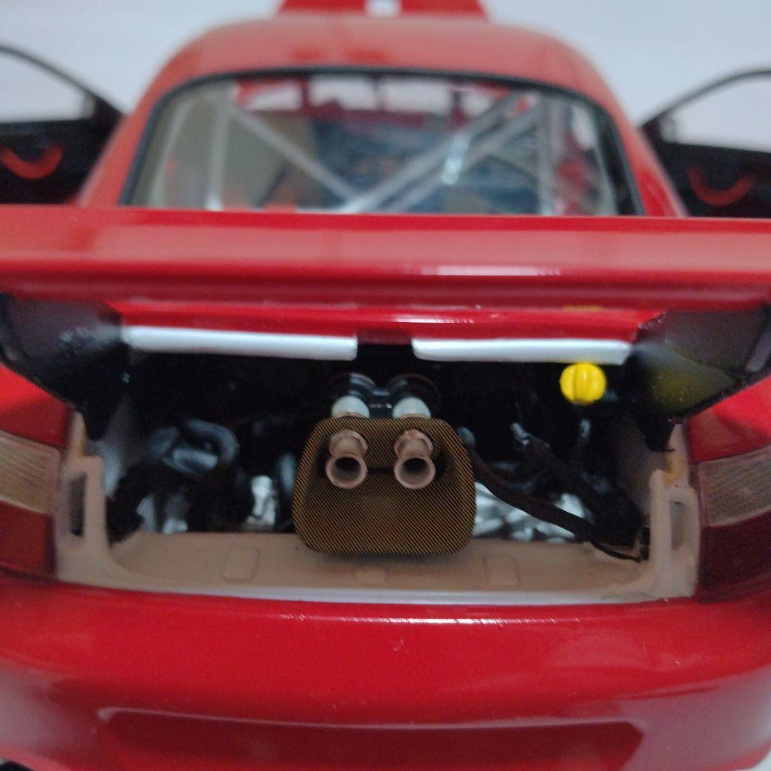 MINICHAMPS ポルシェ 911 GT3 RSR-2004 1/18