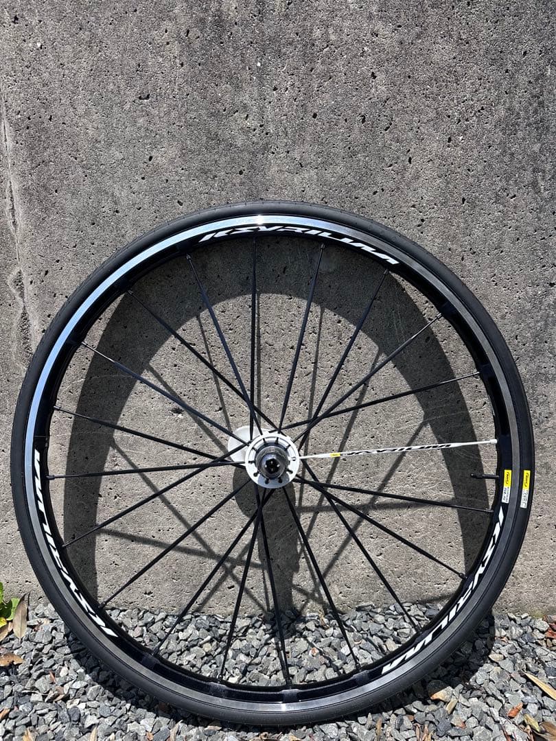 マヴィック・キシリウムSLS 25Cタイヤ付き完組ホイール 700C リアのみ