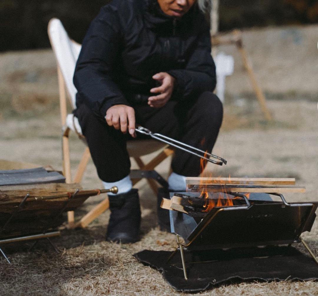 monarch fire base 真鍮×ステンレスのワンタッチ焚き火台