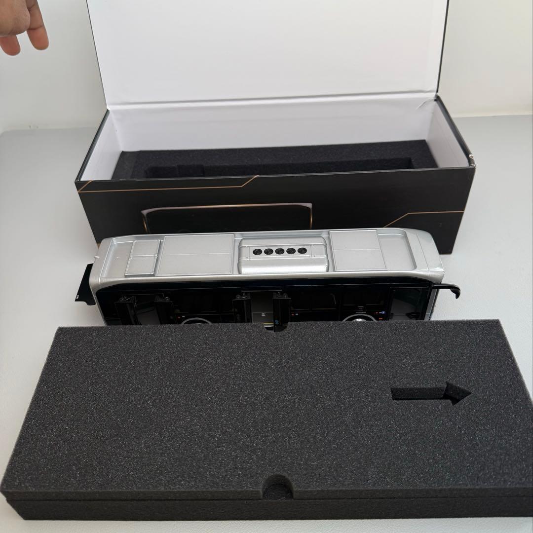 YUTONGバスモデルU12海外版ダイヤモンドモデル1:42バス純電気バスモデル