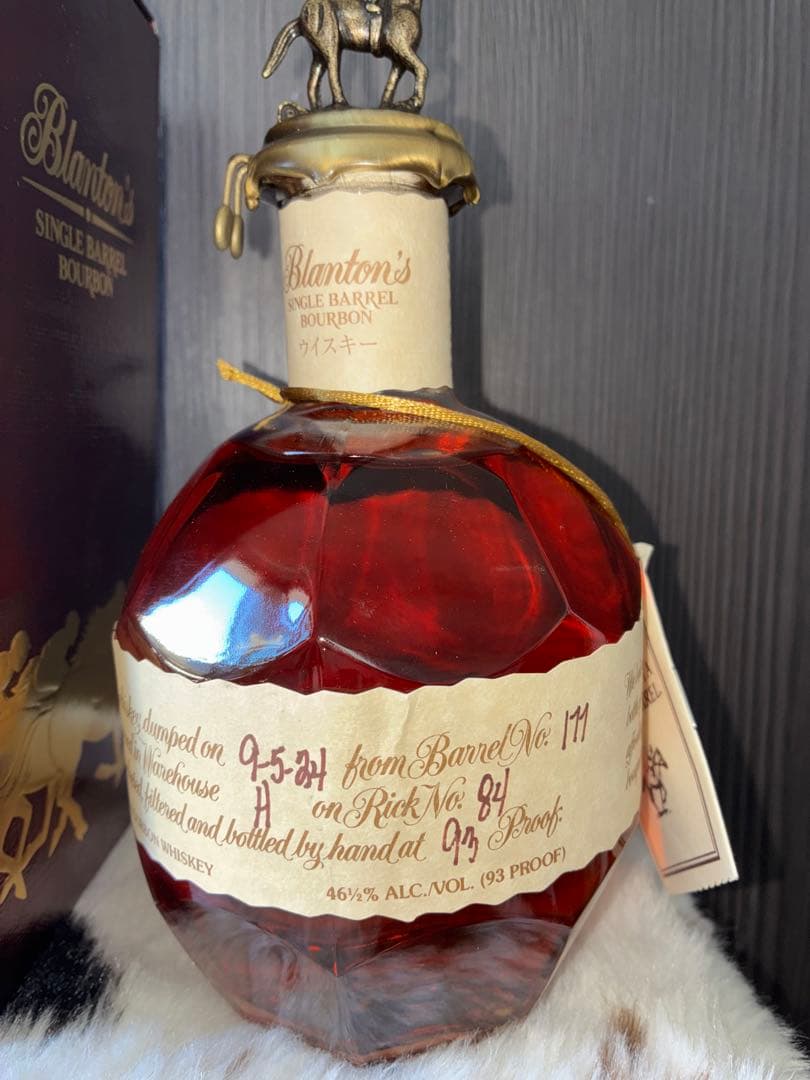 ウイスキー Blanton's Single Barrel Bourbon 46.5%