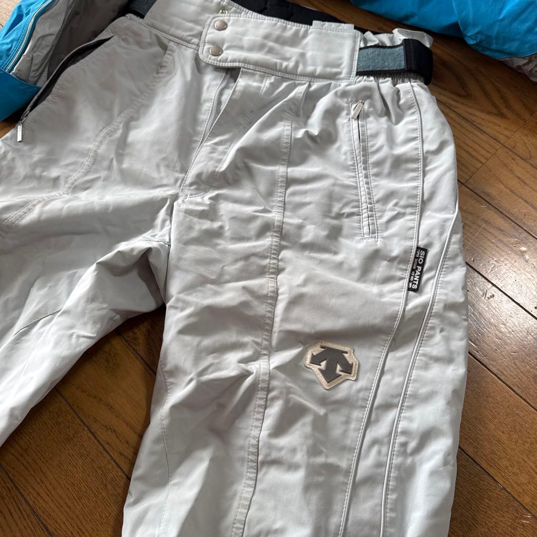 セット値下げ！DESCENTE 上下M レディース　スキーウェア