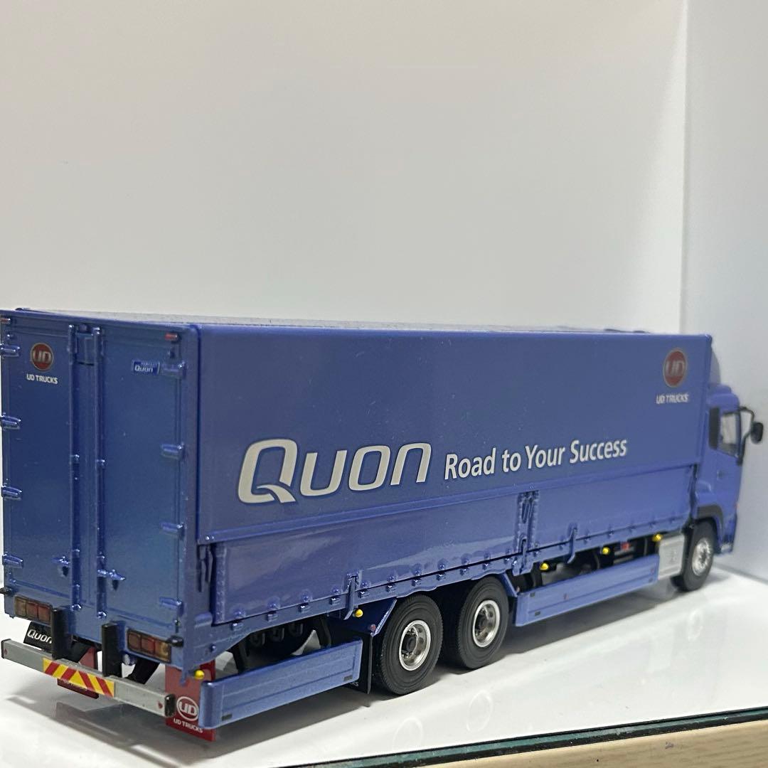 udトラックス クオン1/43スケールモデル