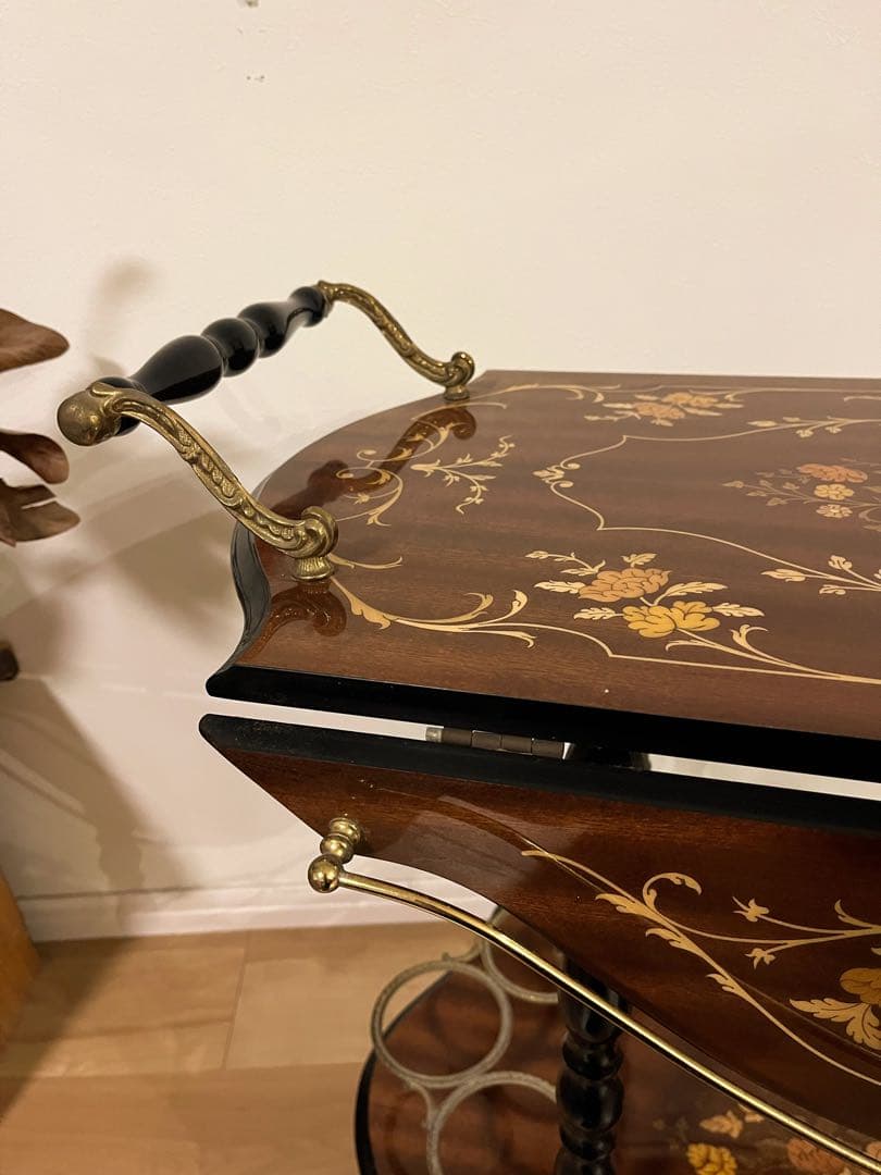 【最終価格】ヴィンテージ イタリア製　バタフライワゴン　ワイン６本収納