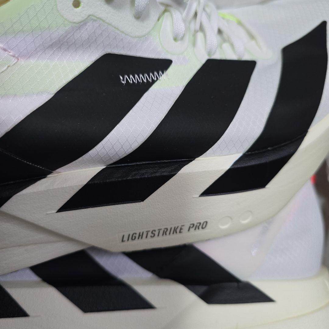 新品、未使用　アディオスプロ4 26.0cm