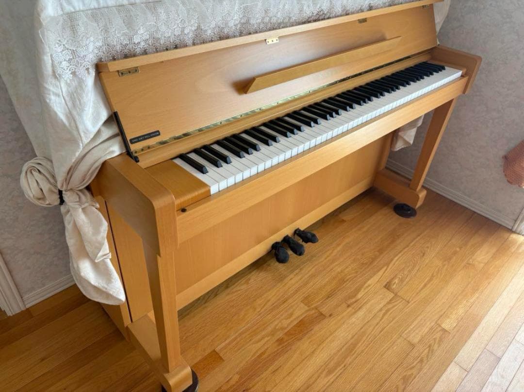 2月1日の朝に削除します　値下げ無し　カワイ　ピアノ　KAWAI K-18B
