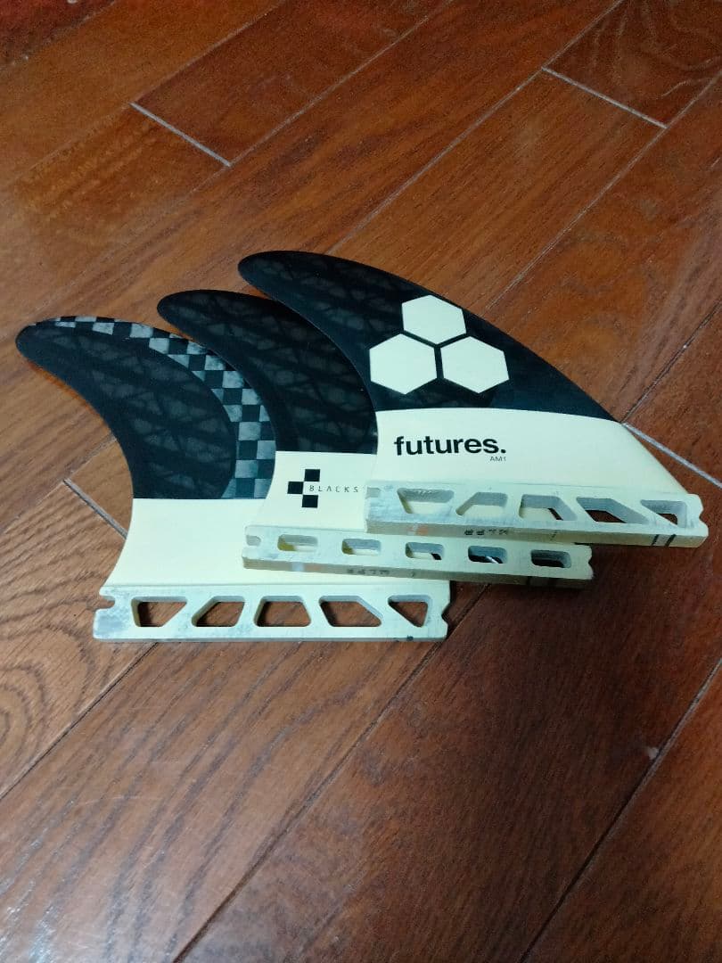 ★futures AM1 3.0 blackstix 中古品お譲りします★