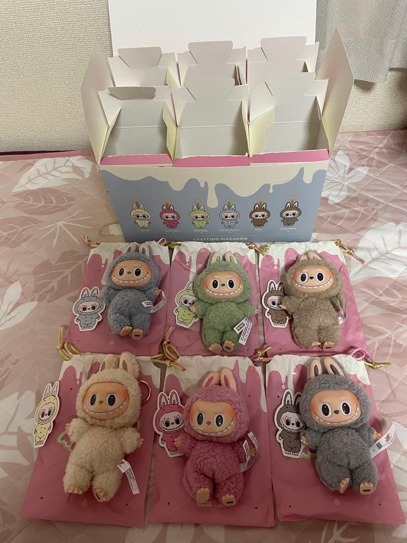 ラブブマカロン6体