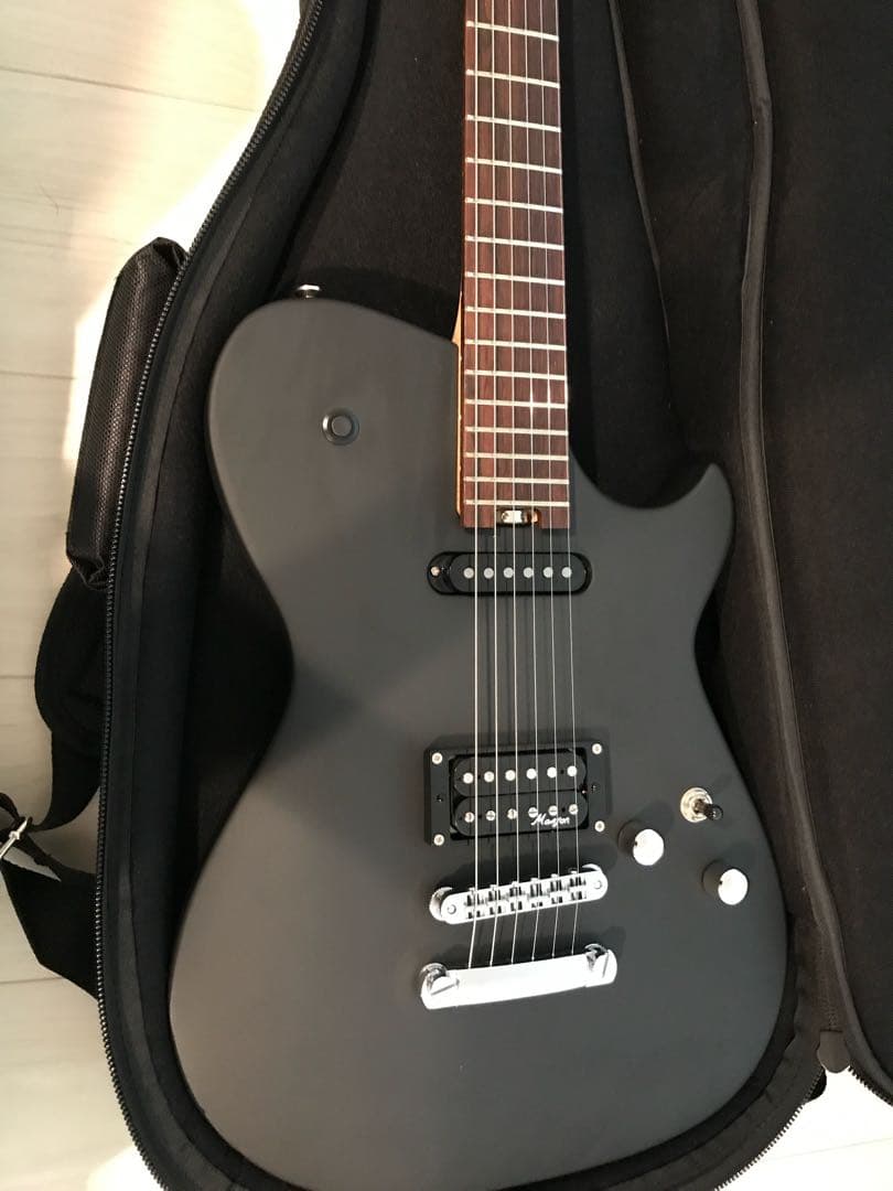 や*る様 Cort／MBC-1 Matt Blackエレキギター ギターケース付