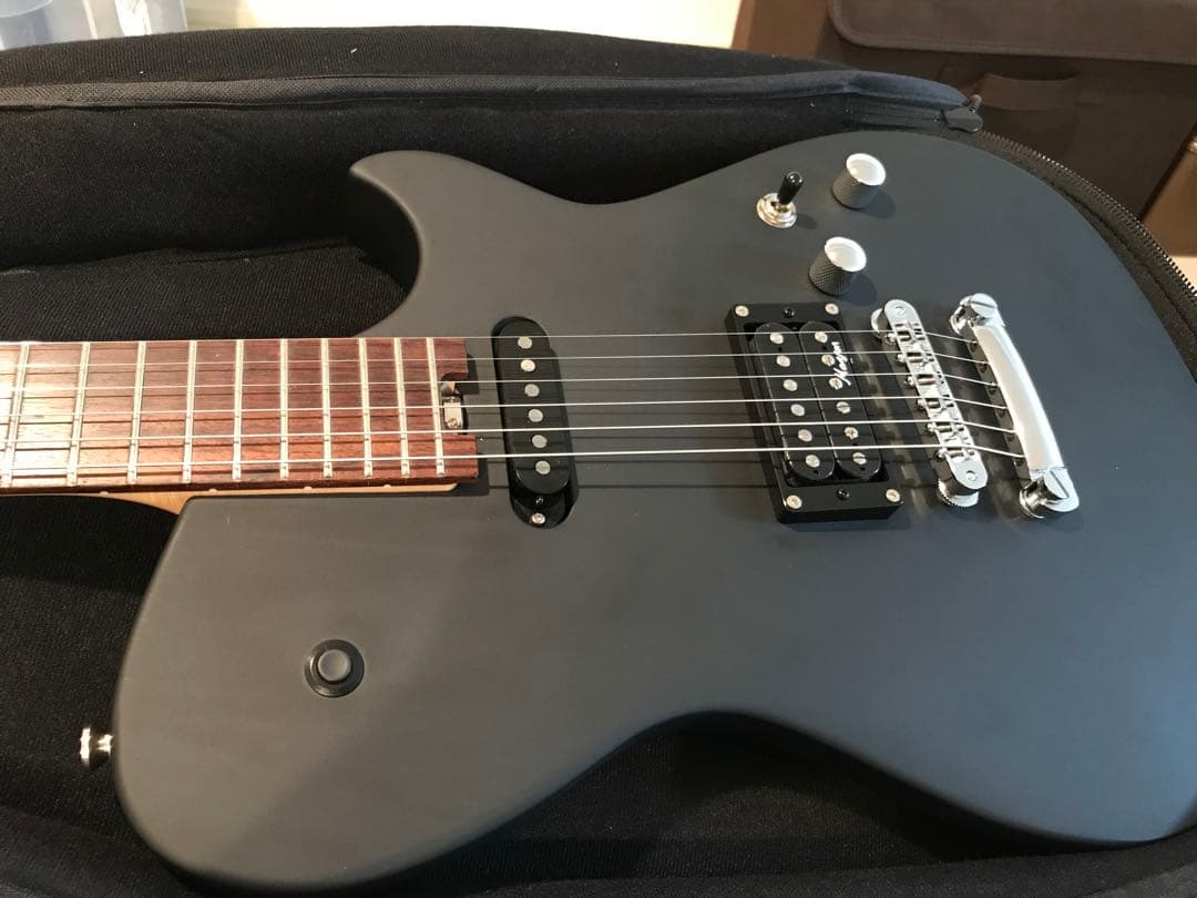 や*る様 Cort／MBC-1 Matt Blackエレキギター ギターケース付