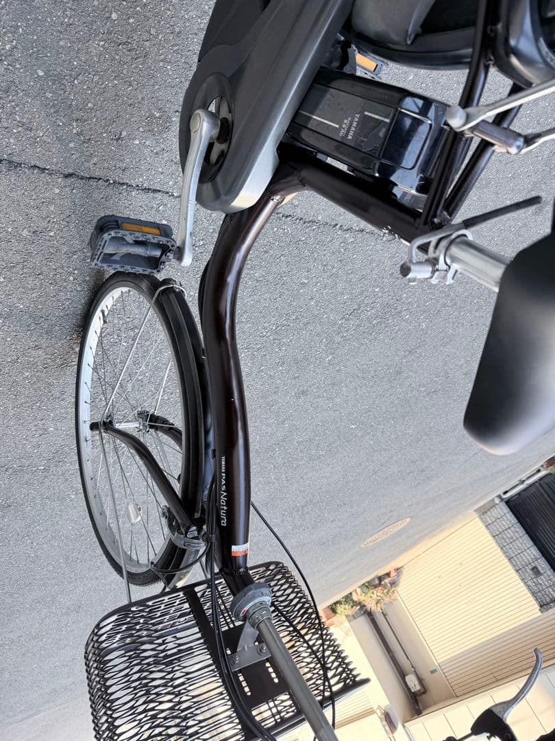 大阪府　ヤマハ　電動アシスト自転車 ブラウン 前バスケット付き
