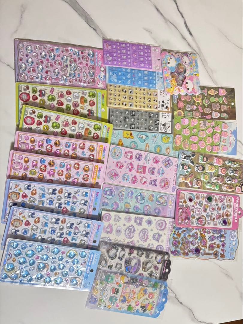 シールまとめ売り　ボンボンドロップ正規品・サンリオetc..24枚