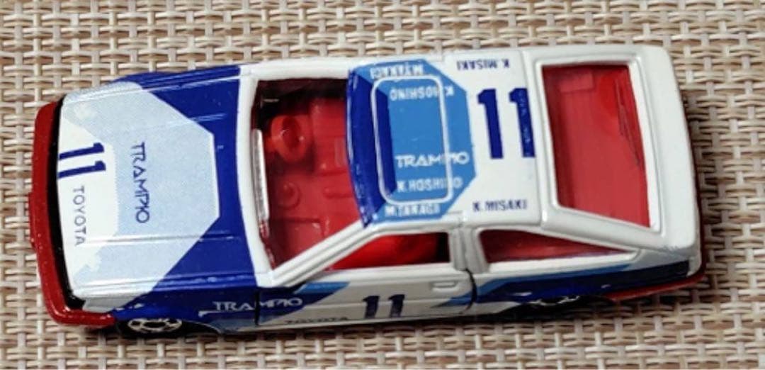 トミカ黒箱78-4 トヨタカローラレビン3ドア グループAフェア