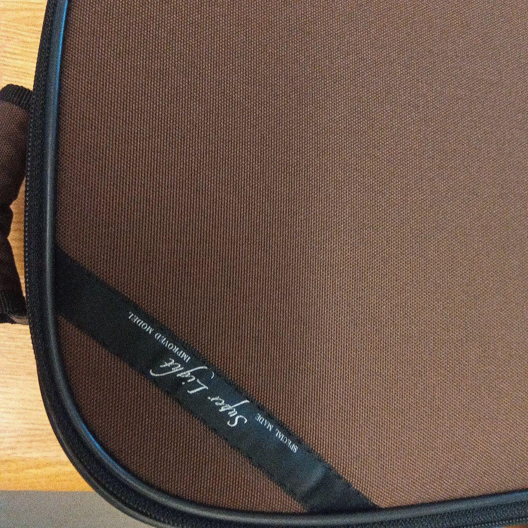 バイオリンケース　軽量タイプ