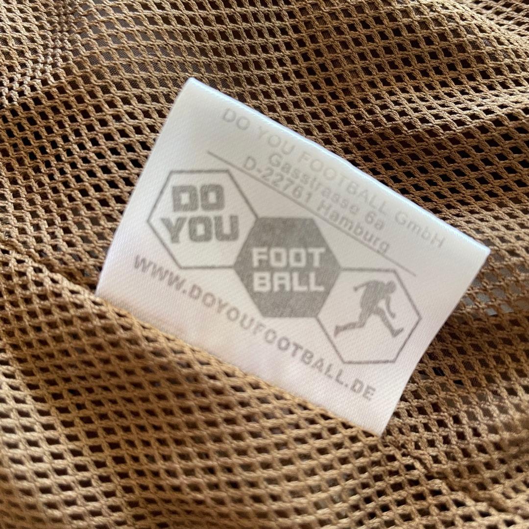 ザンクトパウリ　ウインドブレーカー