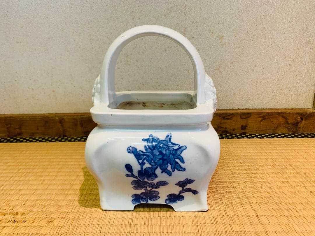 火鉢　手提げ火鉢　鬼獅子火鉢　染付　骨董　アンティーク　インテリア