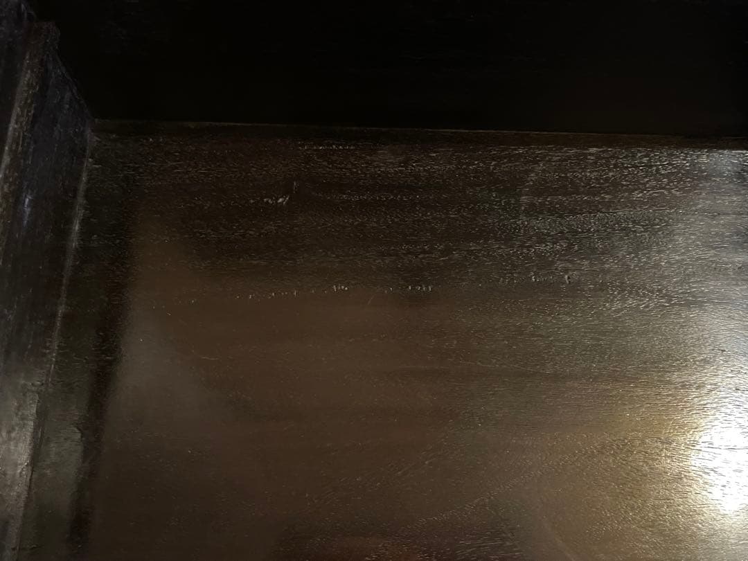 鑲箱擺件 高級感のある黒い木製の置物箱