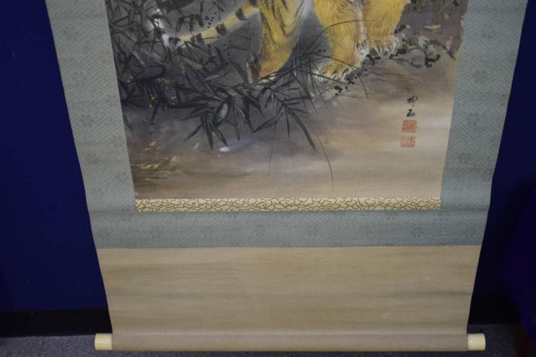 真作/柳石/月下猛虎図/布袋屋掛軸HG-834