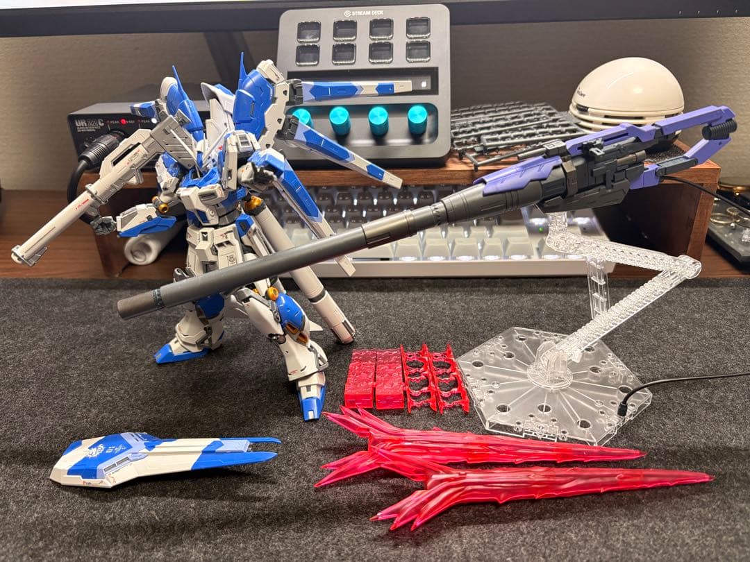 RG 1/144 Hi-νガンダム + α