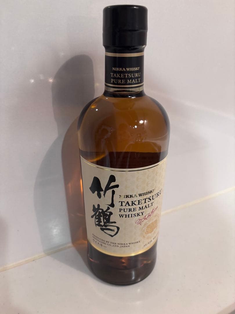 竹鶴 TAKETSURU ピュアモルトウイスキー 700ml