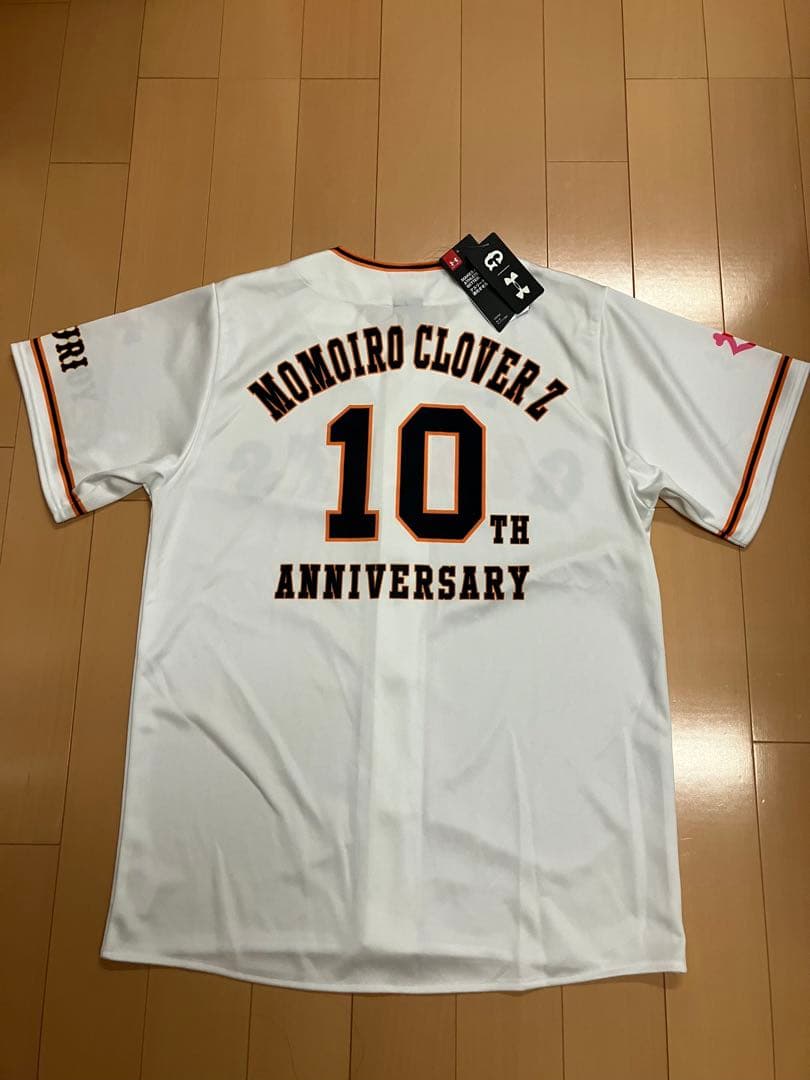 ももいろクローバーZ ユニフォーム　読売ジャイアンツ　読売巨人軍　ももクロ