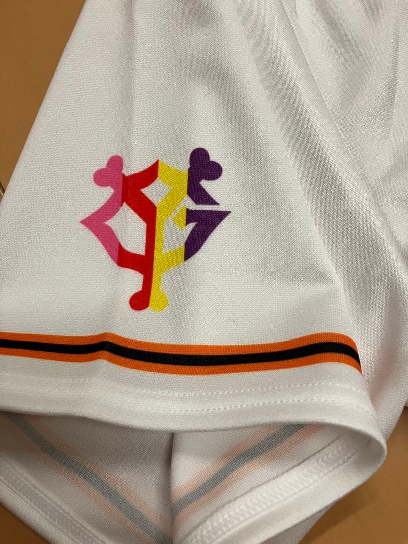 ももいろクローバーZ ユニフォーム　読売ジャイアンツ　読売巨人軍　ももクロ