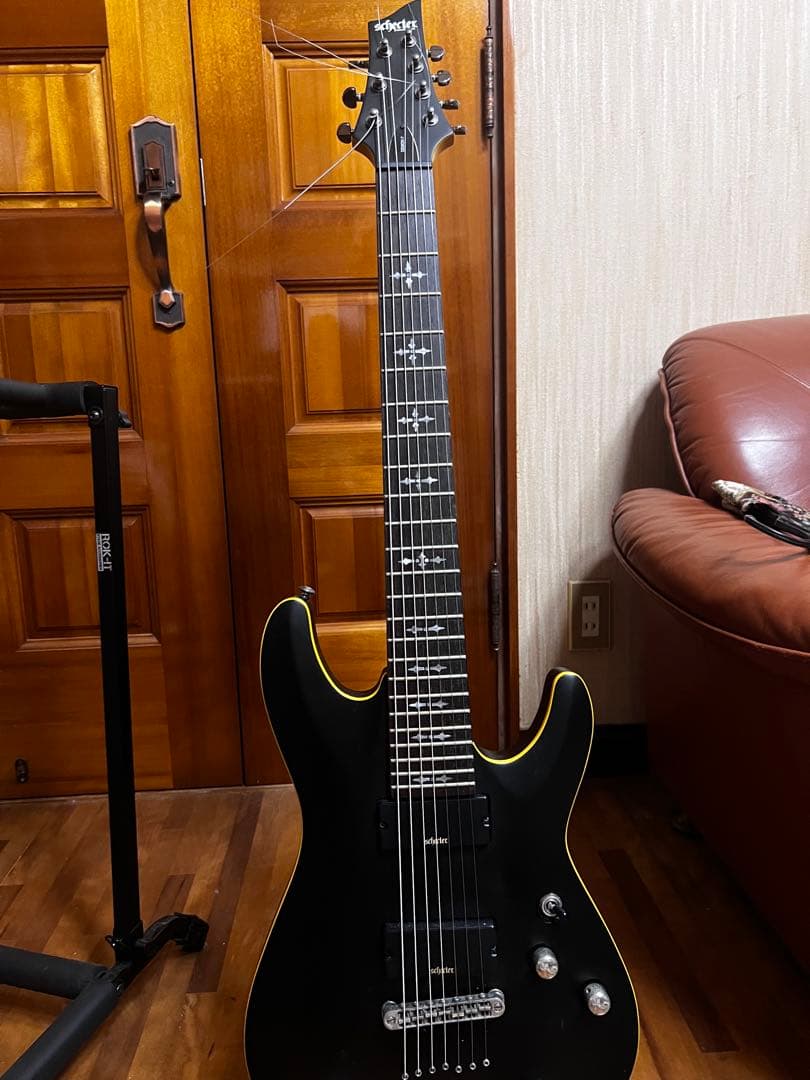 Schecter demon series 7弦　ブラック　エレキギター
