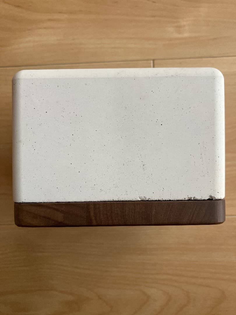 mfire エムファイヤー ホワイト1点