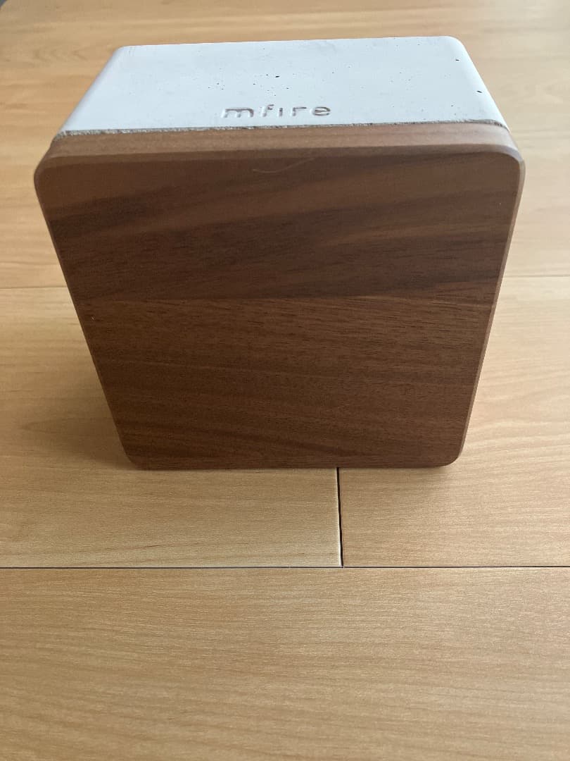 mfire エムファイヤー ホワイト1点