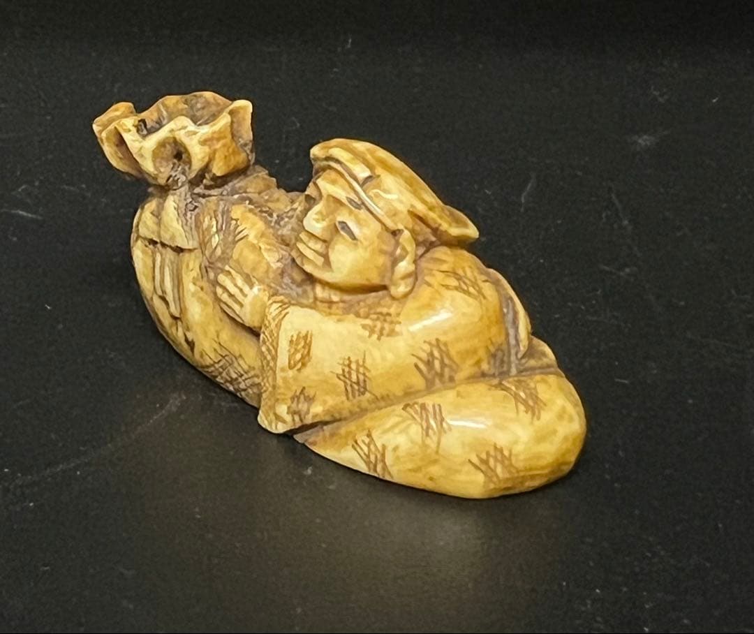 根付，時代物　重さ：15g