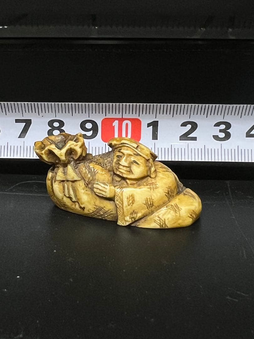 根付，時代物　重さ：15g