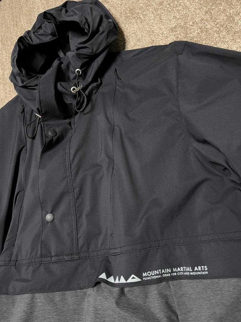 マウンテンマーシャルアーツ MMA パッカブルアノラック サイズ２美品!