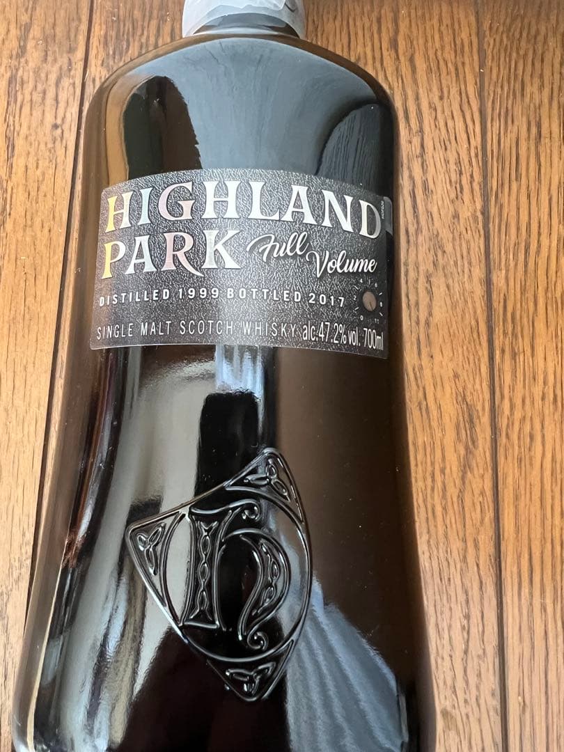 【終売品 貴重】ハイランドパーク　フルボリューム18年　700ml