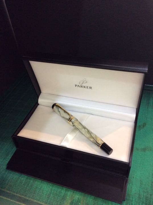 パーカー万年筆デュオフォールド インターナショナル