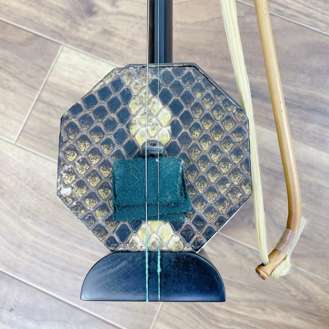 中国 上海 民謡楽器 二胡 niko 高級　ニシキ蛇皮