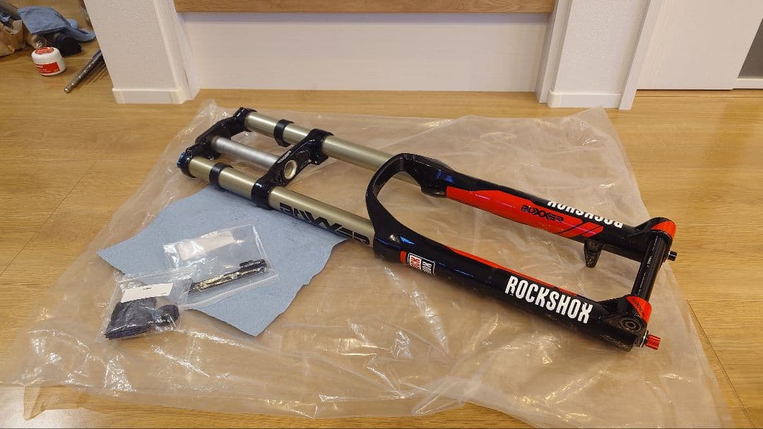ロックショックス　BOXXER　RC 26インチ オーバーホール済