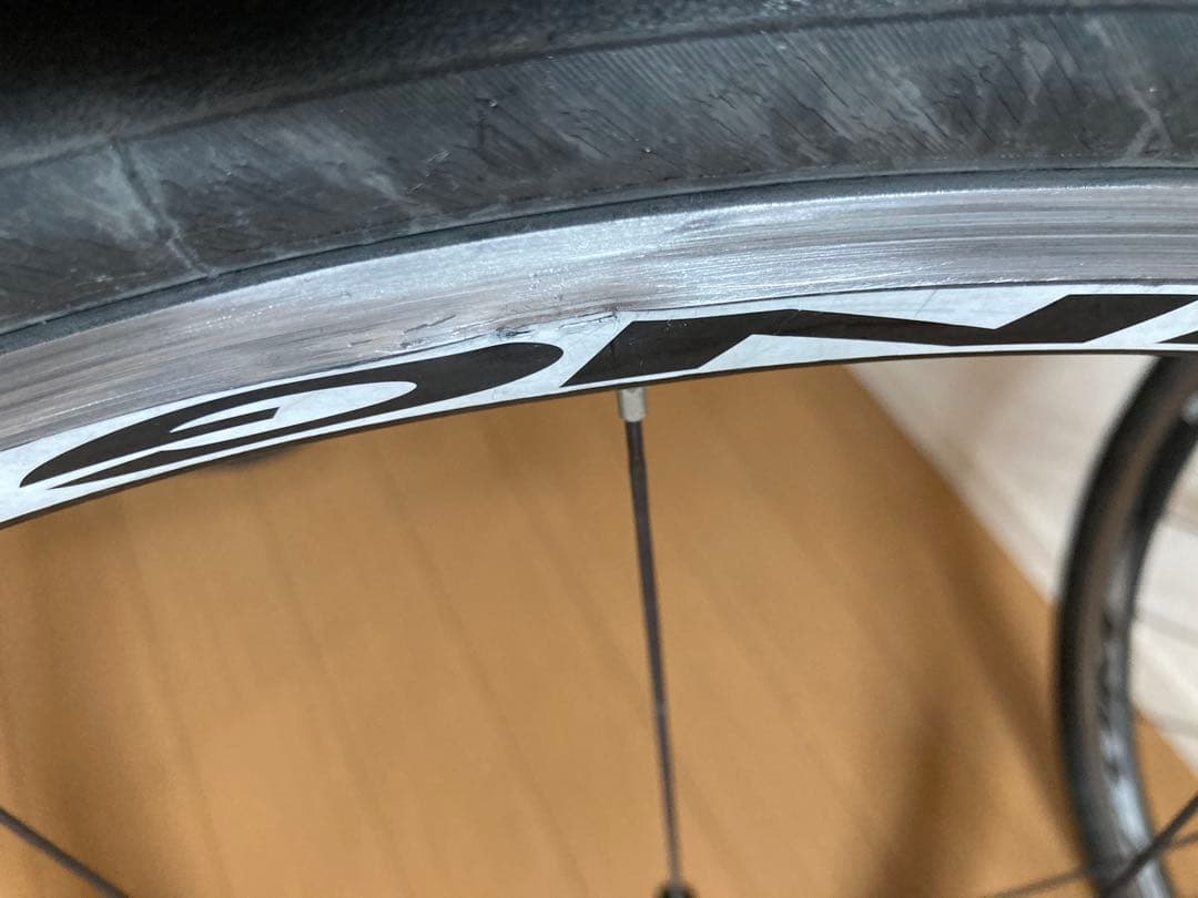 フルクラム　レーシング3 700C クリンチャータイヤ