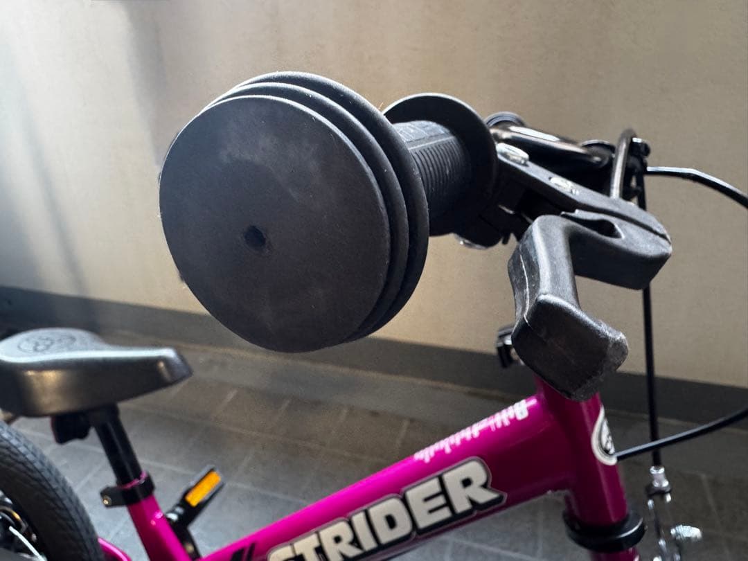 ストライダー14x フューシャピンク