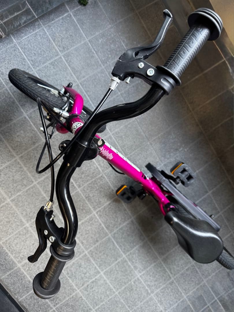 ストライダー14x フューシャピンク