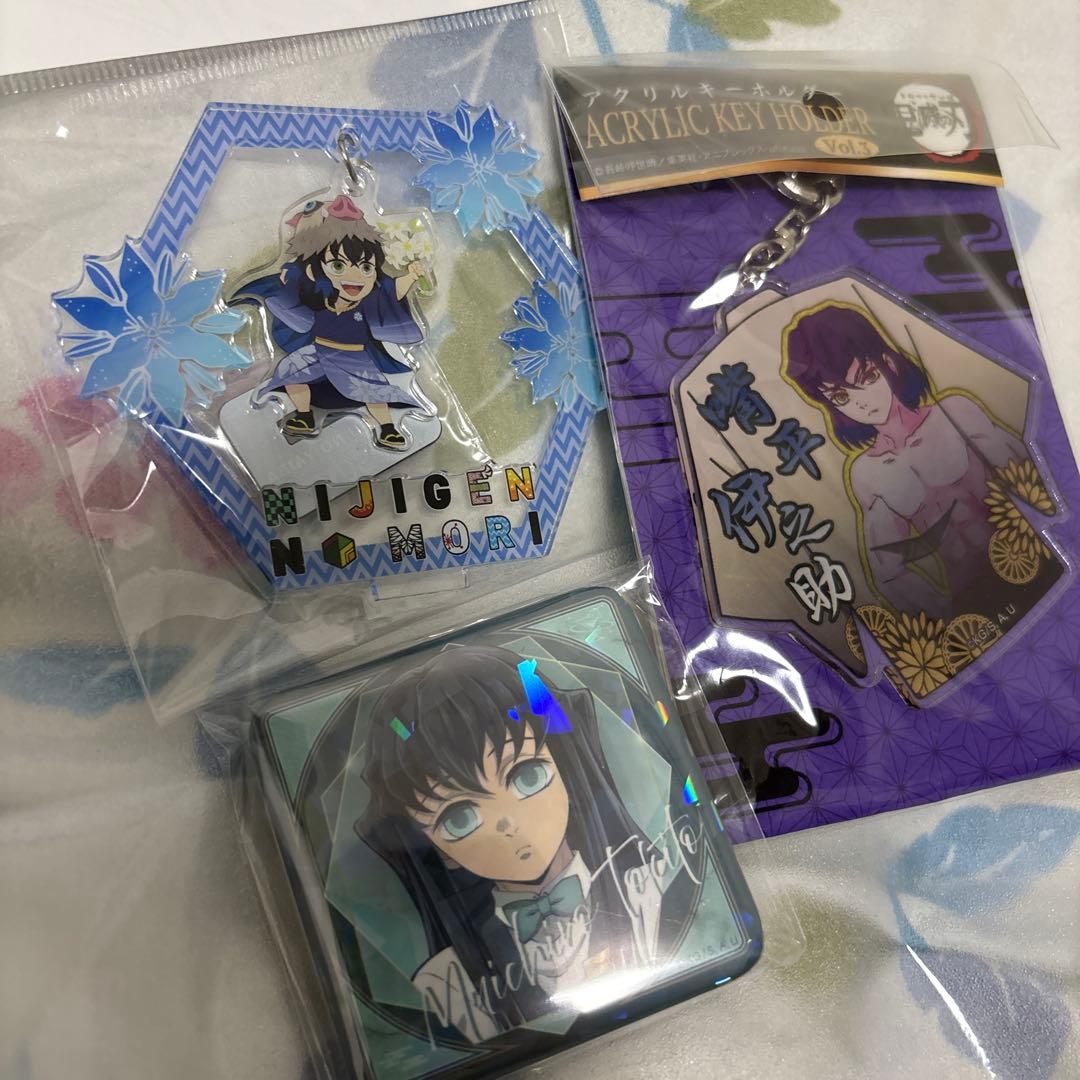 鬼滅の刃時透無一郎　缶バッジ　モクテルバーと伊之助　3点セット