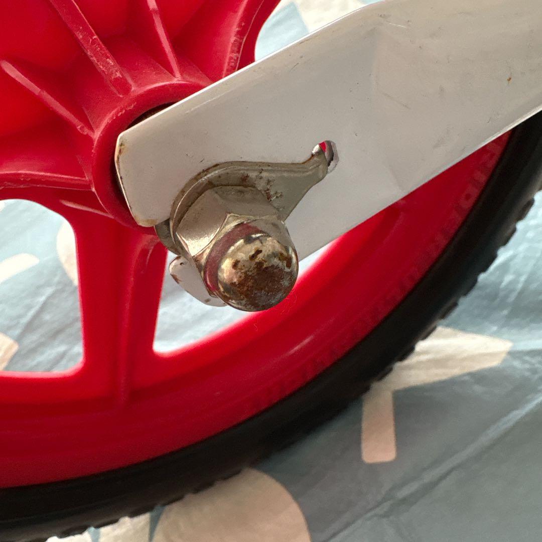 ストライダーSTRIDER（12 Custom Sport 白＋赤）