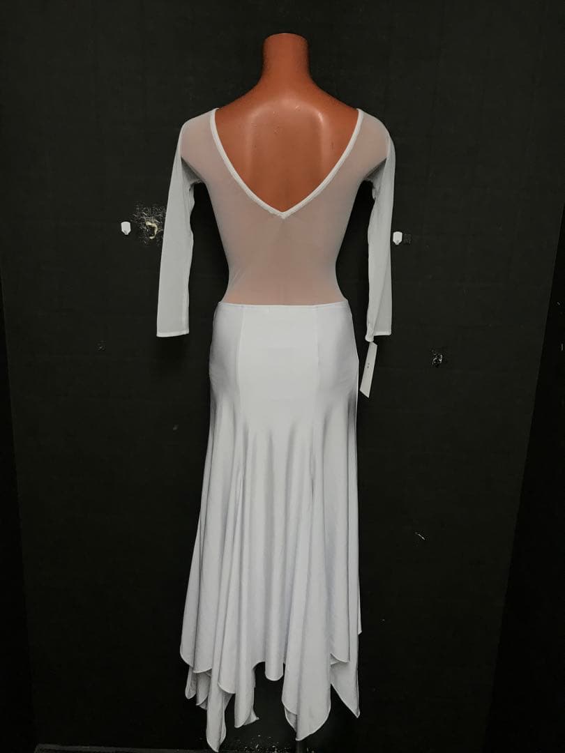 【TID】【新品】白バラワンピース3621