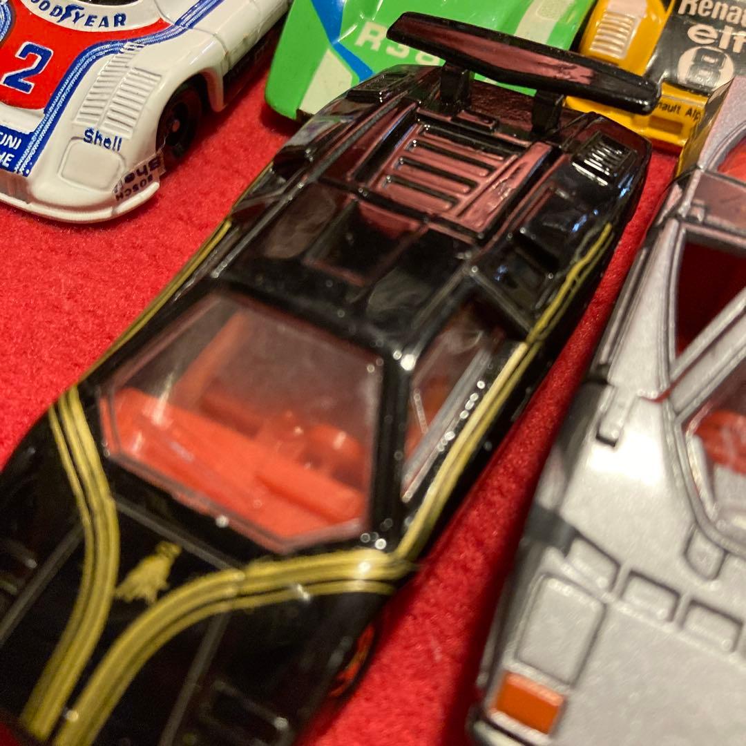 ミニカー 8台セット 多色